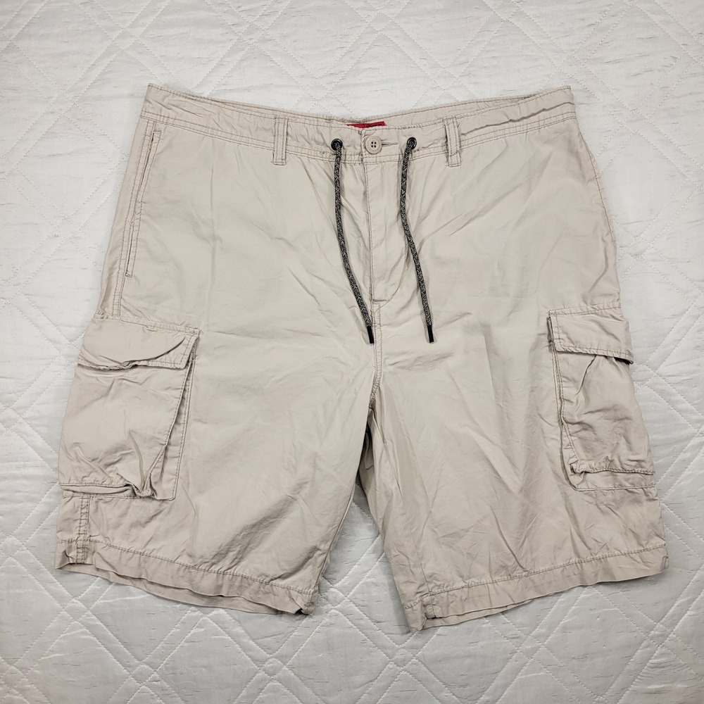 Union Bay‎ tan cargo shorts size 40
